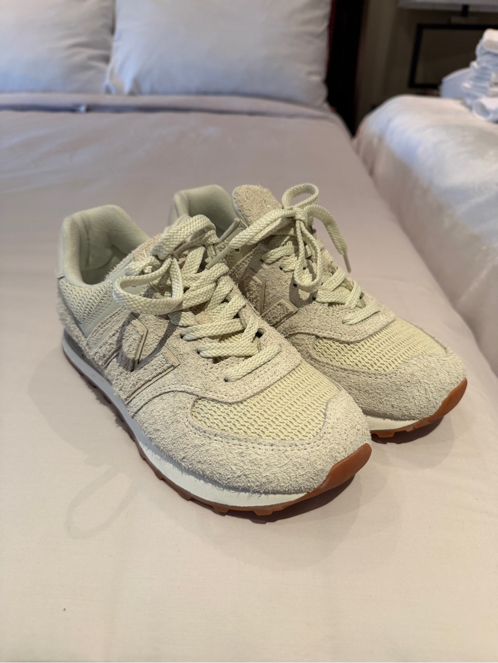 Women’s Beige/Green 574 New Balance Sneakers (Size 7.5)